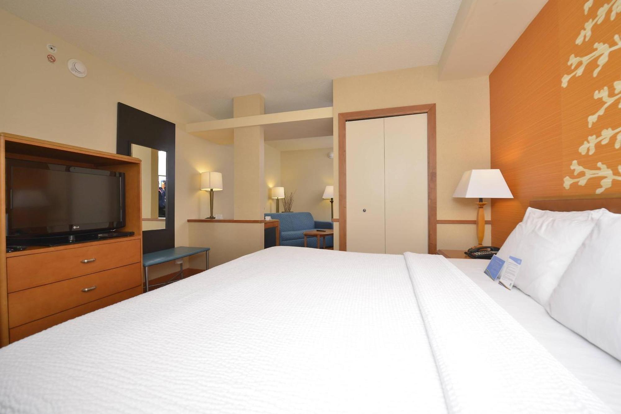 Hotel Fairfield And By Marriott Williamsport